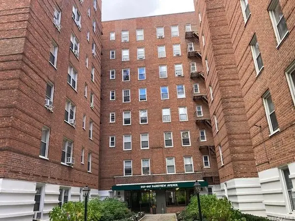 245 Parkview AVE #6H, Bronxville, NY 10708