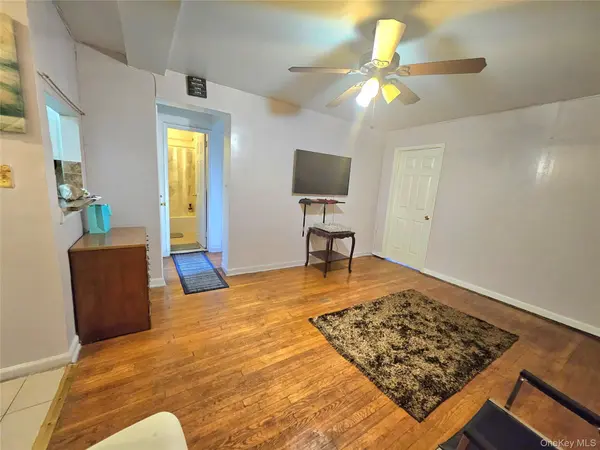 87-70 173 Street #6H, Jamaica, NY 11432