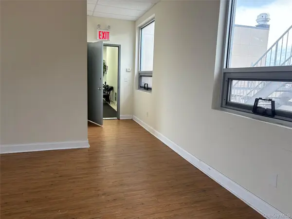 192-14 Northern BLVD, Flushing, NY 11358