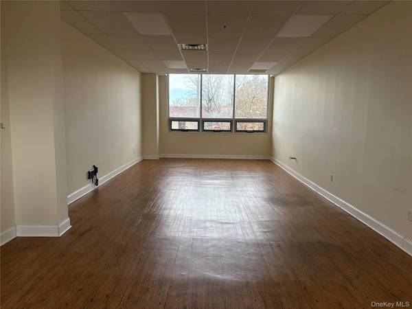 192-14 Northern BLVD, Flushing, NY 11358