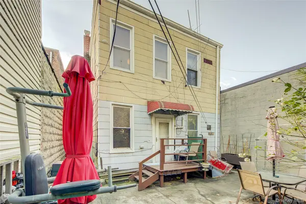 1055 Wyckoff AVE, Ridgewood, NY 11385