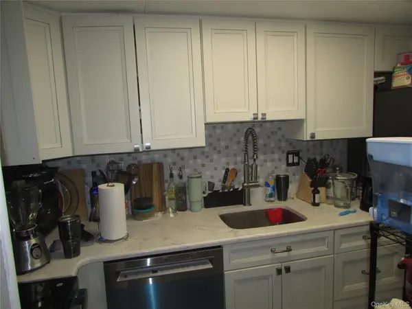 32 Hurlihe #C, Poughkeepsie, NY 12601