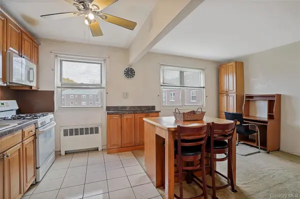 155-27 89th ST #27, Howard Beach, NY 11414