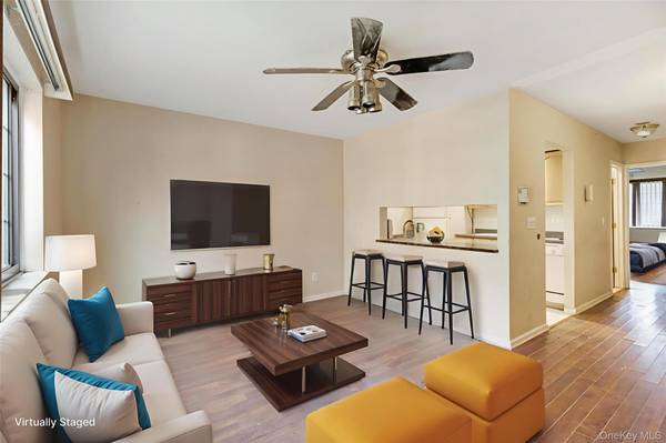 155 Devon Loop #A, Staten Island, NY 10314