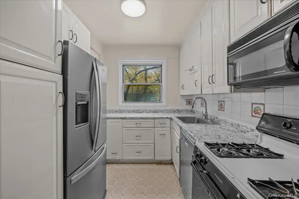 750 Kappock ST #207, Bronx, NY 10463