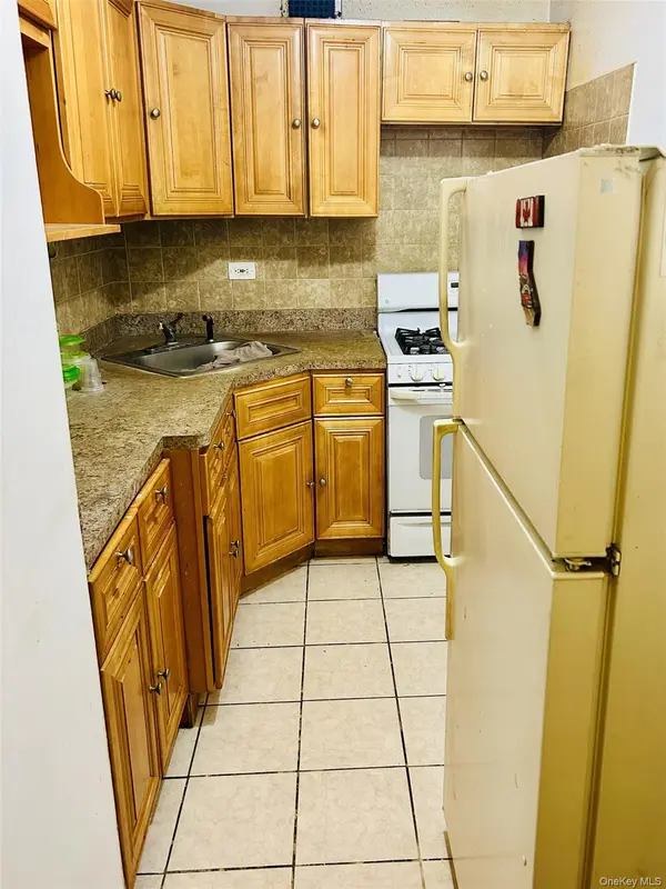 89-00 170 ST #6G, Jamaica Hills, NY 11432