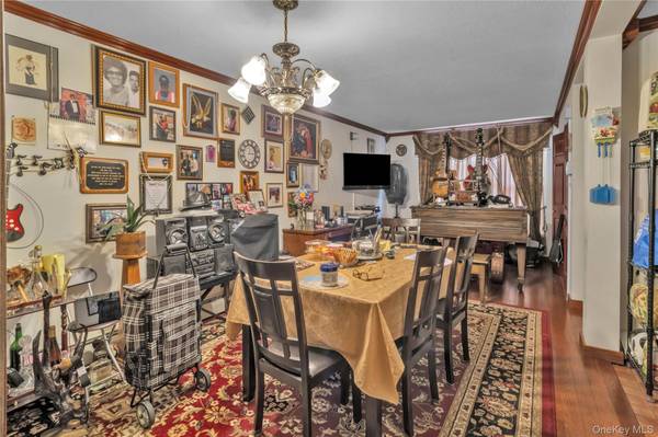 221 Macdougal ST, Brooklyn, NY 11233