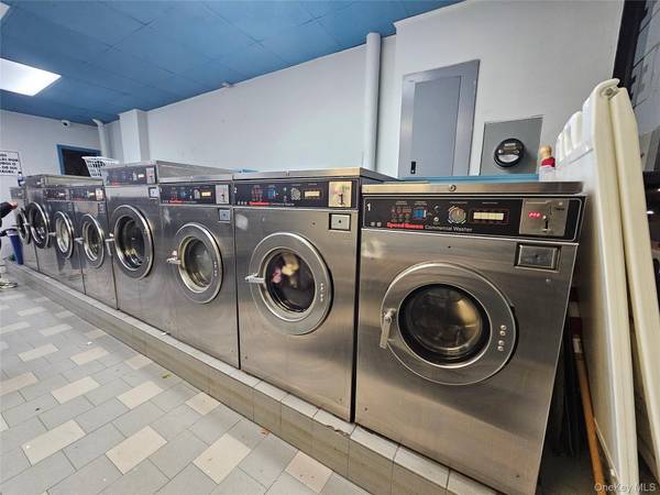 2406 Grand AVE, Baldwin, NY 11510