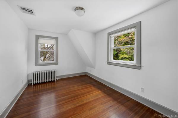 56 Gard AVE, Bronxville, NY 10708