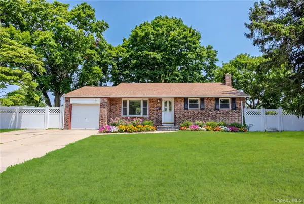 1563 Baldwin BLVD, Bay Shore, NY 11706