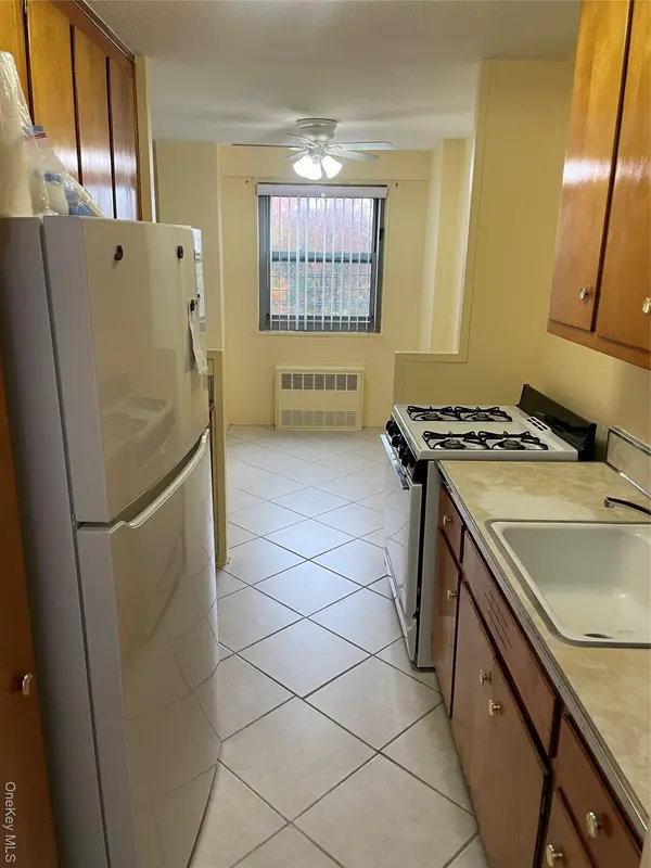 3410 De Reimer AVE #6A, Bronx, NY 10475