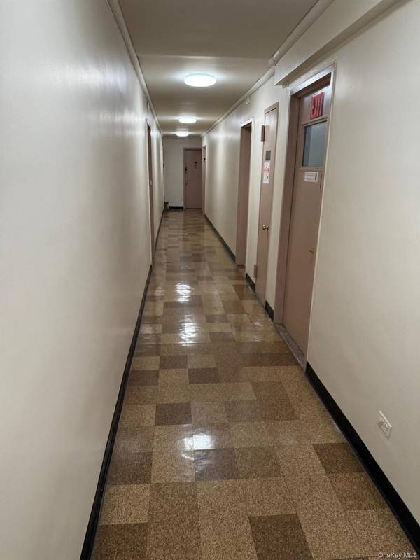 3520 Tryon AVE #405, Bronx, NY 10467
