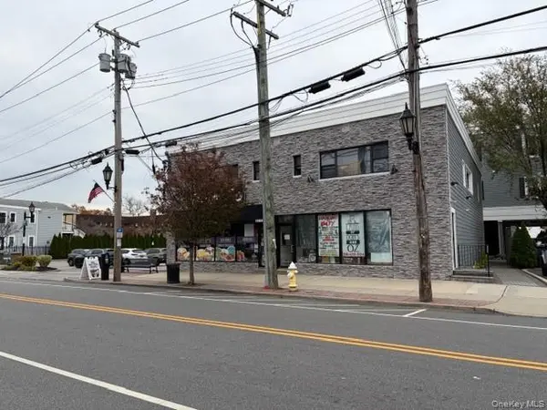 155A Main ST, Farmingdale, NY 11735