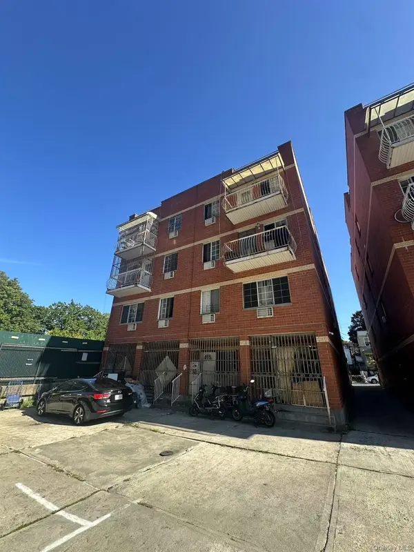 11239 38th AVE, Corona, NY 11368