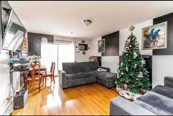 35-43 97th ST, Corona, NY 11368