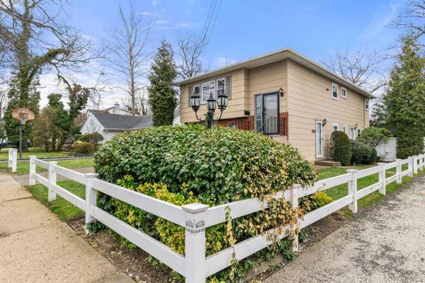409 barnard AVE, Woodmere, NY 11559