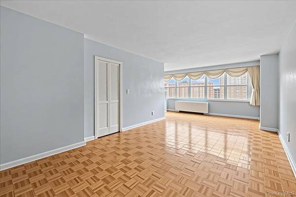 555 Kappock ST #11G, Bronx, NY 10463
