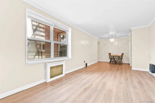 26-21 Union ST #4F, Flushing, NY 11354