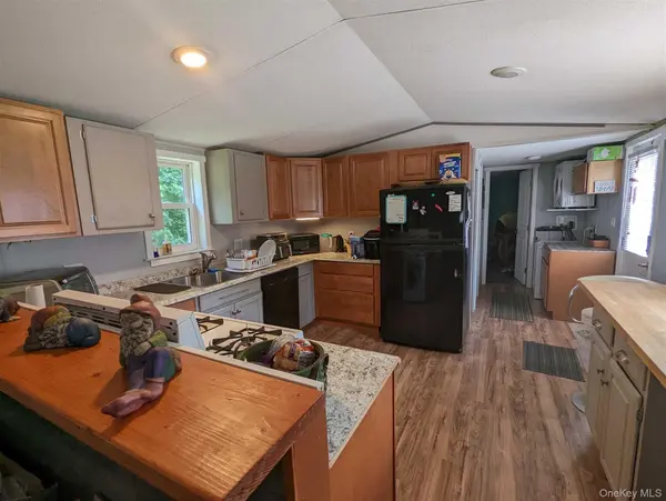 2898 Route 9W, Lot 15, New Windsor, NY 12553
