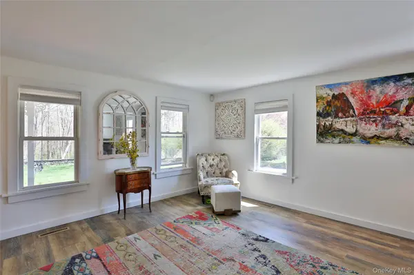 176 Williams RD, Red Hook, NY 12571