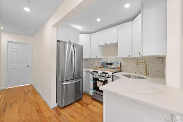 115-72A Newburg St, Saint Albans, NY 11412