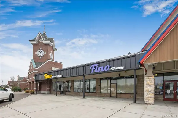 1 Spring Valley Market PL, Spring Valley, NY 10977
