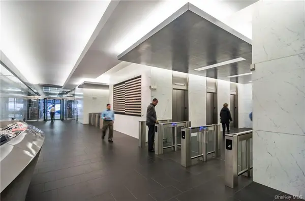 110 E 59th ST #Floor 22, New York (manhattan), NY 10022