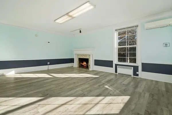 19 Greenridge AVE, White Plains, NY 10605