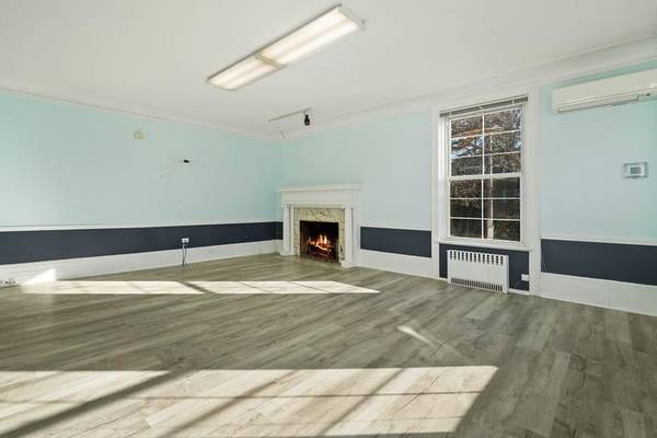 19 Greenridge AVE, White Plains, NY 10605