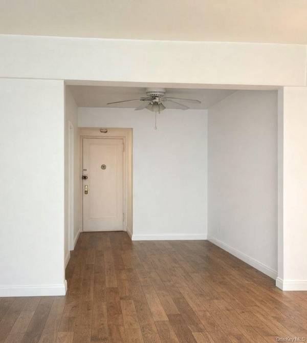 3535 Kings College PL #5a, Bronx, NY 10467