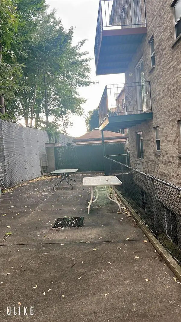 856 Van Nest AVE, Bronx, NY 10462