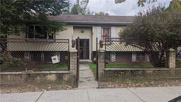 1574 Crotona PARK, Bronx, NY 10460