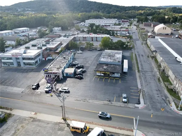 146 S Robinson AVE #B, Newburgh, NY 12550