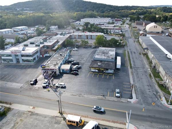 146 S Robinson AVE #B, Newburgh, NY 12550