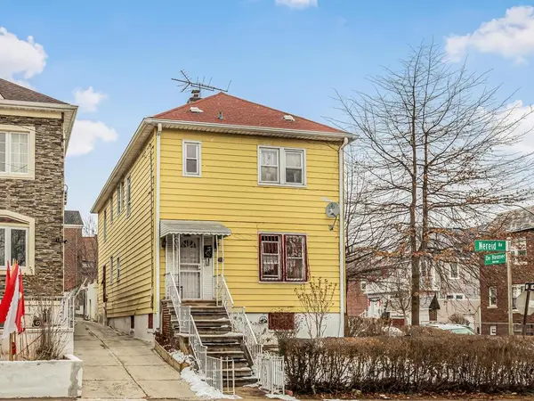 2015 Nereid AVE, Bronx, NY 10466