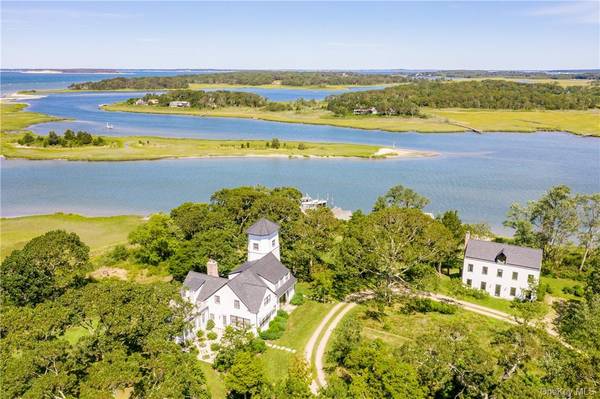 45 Ram Island DR, Southampton, NY 11968