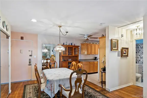 525 W 236 ST #5B, Bronx, NY 10463