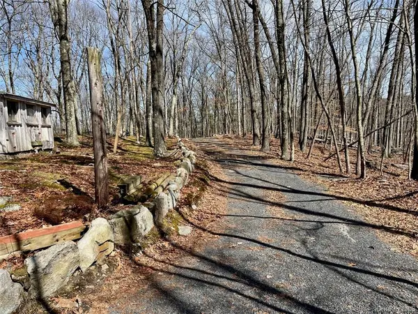 Greenville TPKE, Port Jervis, NY 12771