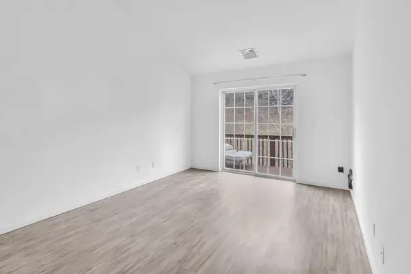 1036 Maggie RD #14-8, Newburgh, NY 12550
