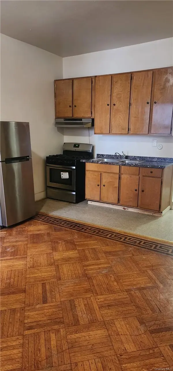 767 Eastern Pkwy #1B, Brooklyn, NY 11213