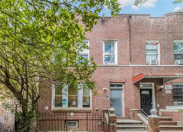 1030 Longfellow AVE, Bronx, NY 10459