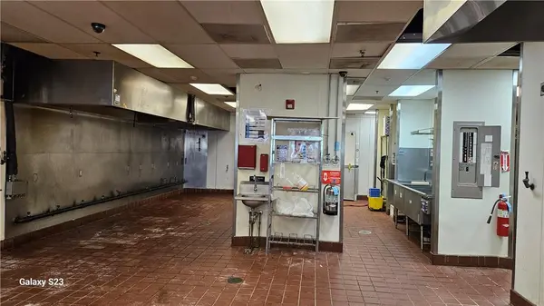 334 Windsor HWY, New Windsor, NY 12553