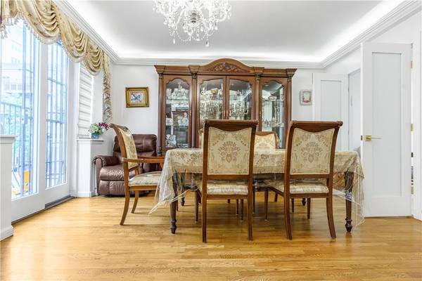 764 kent AVE #2, Brooklyn, NY 11249