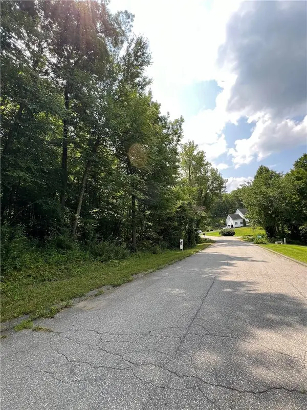 29 Michael WAY, Patterson, NY 12563