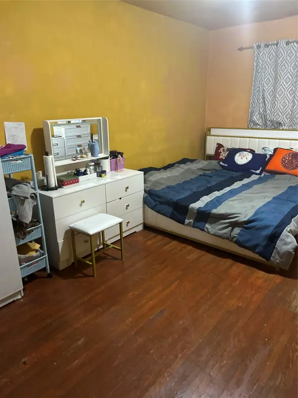 1210 white plains RD, Bronx, NY 10472