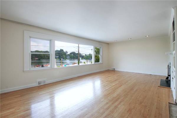 858 S Lake BLVD, Mahopac, NY 10541