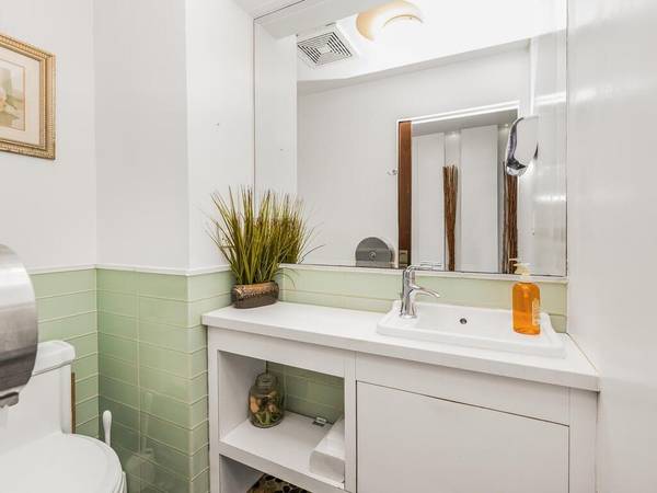 115 E 39th ST, New York (manhattan), NY 10016