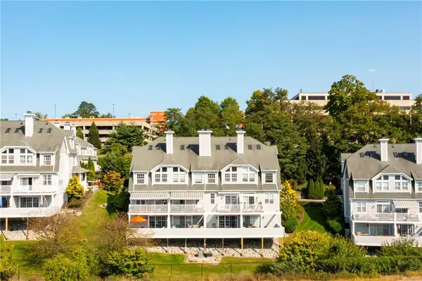 130 Hudson Pointe DR, Poughkeepsie, NY 12601