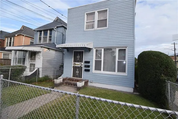 999 E 241st ST, Bronx, NY 10466