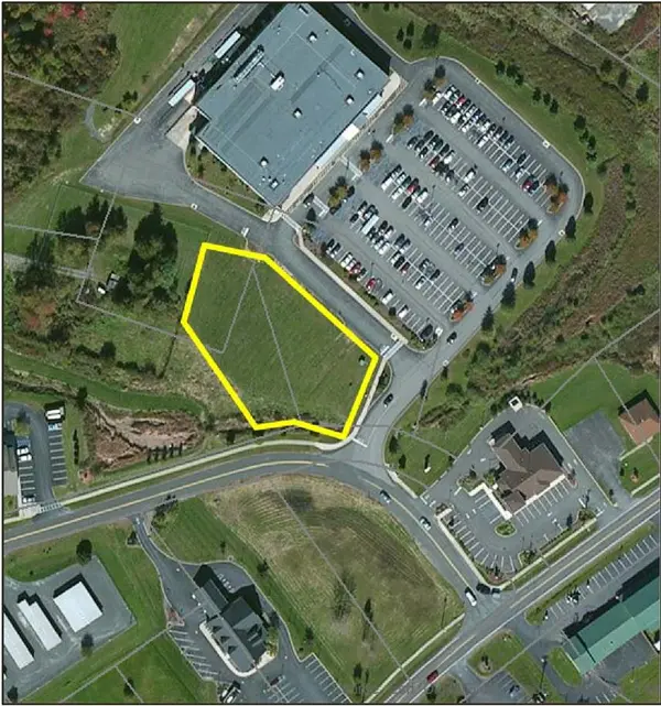 0 Boniface DR, Pine Bush, NY 12566